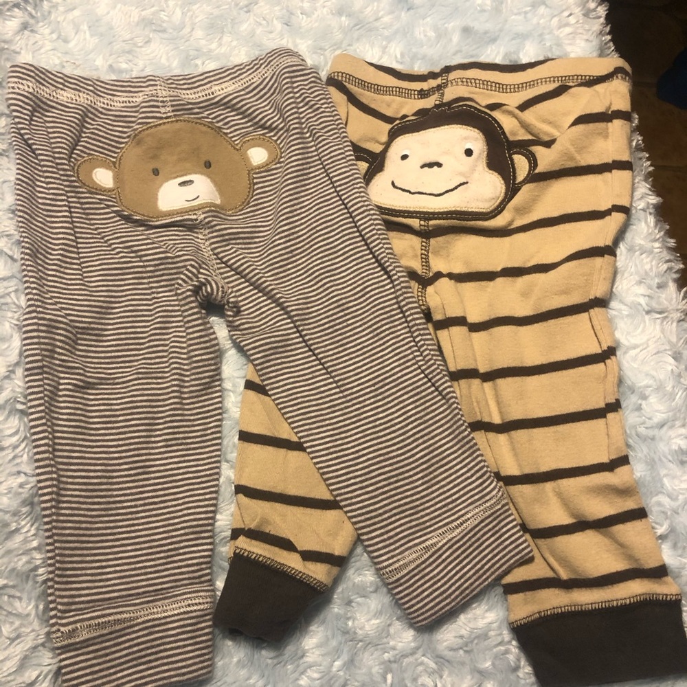 Carter’s 9mo character bottom pants